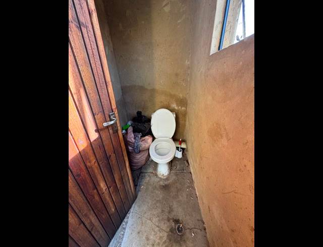 LAND FOR SALE IN KOMATI